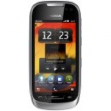 Smartfon NOKIA 701 Srebrny